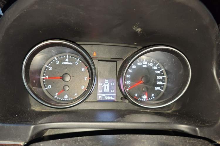 Used Haval H6 2016 Upgraded Model 1.5T Automatic Two-Wheel Drive Elite Version Instrument Cluster
