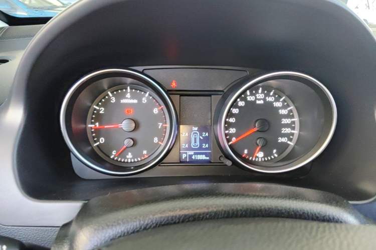 Used Haval H6 2016 Upgraded Model 1.5T Automatic Two-Wheel Drive Elite Version Instrument Cluster
