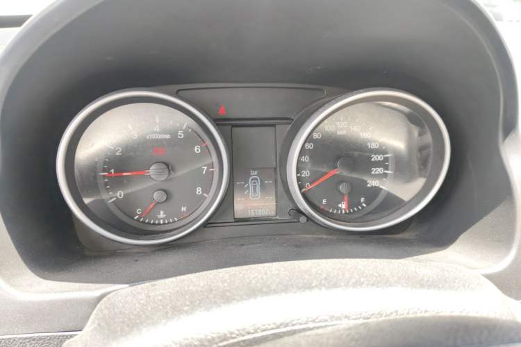 Used Haval H6 2016 Upgraded Model 1.5T Manual Two-Wheel Drive Elite Version Instrument Cluster
