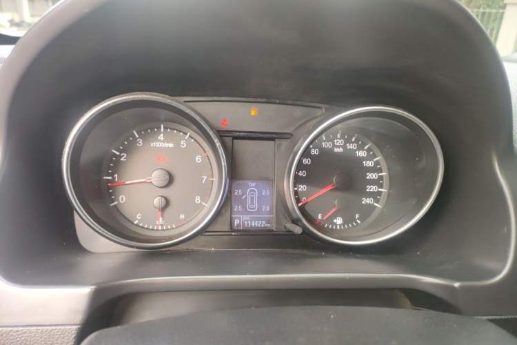 Used Haval H6 2016 Upgraded Model 1.5T Automatic Two-Wheel Drive Elite Version Instrument Cluster
