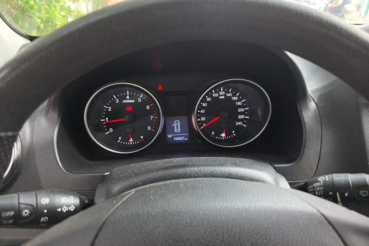 Used Haval H6 2016 Upgraded Model 1.5T Manual Two-Wheel Drive Urban Version Instrument Cluster
