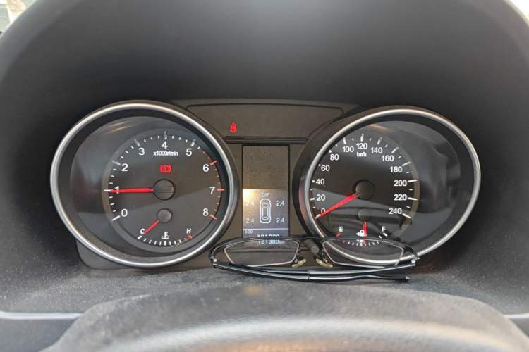 Used Haval H6 2016 Upgraded Model 1.5T Manual Two-Wheel Drive Elite Version Instrument Cluster