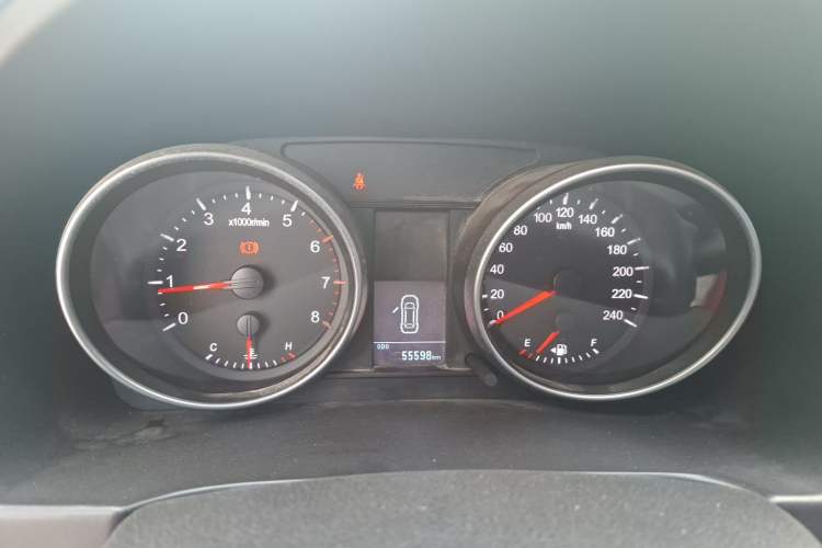 Used Haval H6 2016 Upgraded Model 1.5T Manual Two-Wheel Drive Urban Version Instrument Cluster
