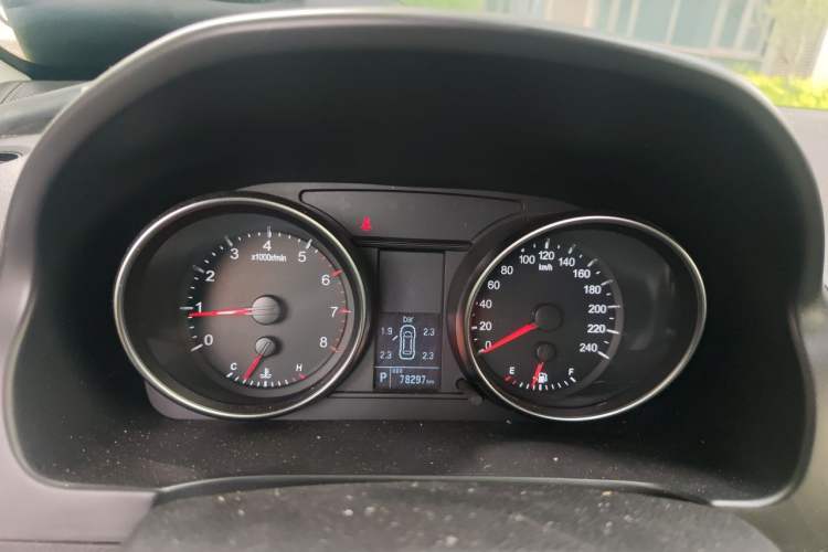 Used Haval H6 2016 Upgraded Model 1.5T Automatic Two-Wheel Drive Elite Version Instrument Cluster