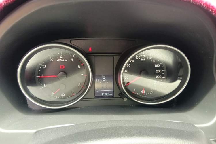 Used Haval H6 2016 Upgraded Model 1.5T Manual Two-Wheel Drive Elite Version Instrument Cluster