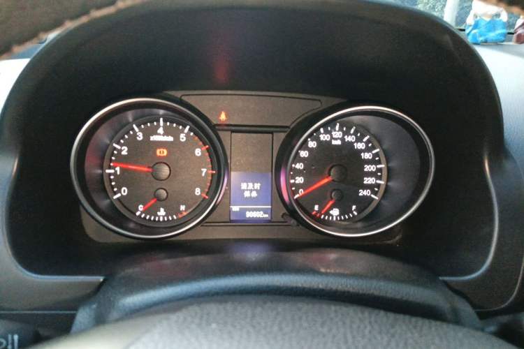 Used Haval H6 2016 Upgraded Model 1.5T Manual Two-Wheel Drive Urban Version Instrument Cluster