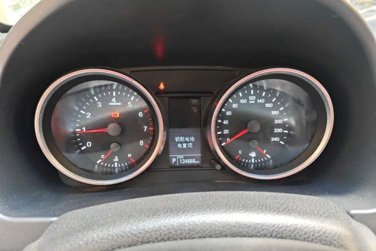 Used Haval H6 2016 Upgraded Model 1.5T Automatic Two-Wheel Drive Elite Version Instrument Cluster