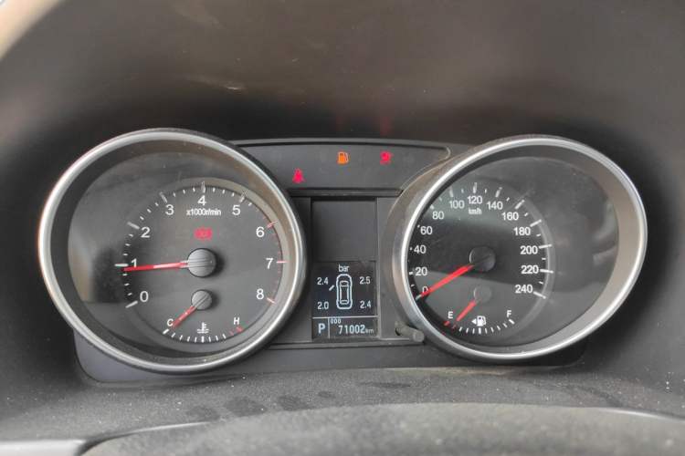 Used Haval H6 2016 Upgraded Model 1.5T Automatic Two-Wheel Drive Elite Version Instrument Cluster