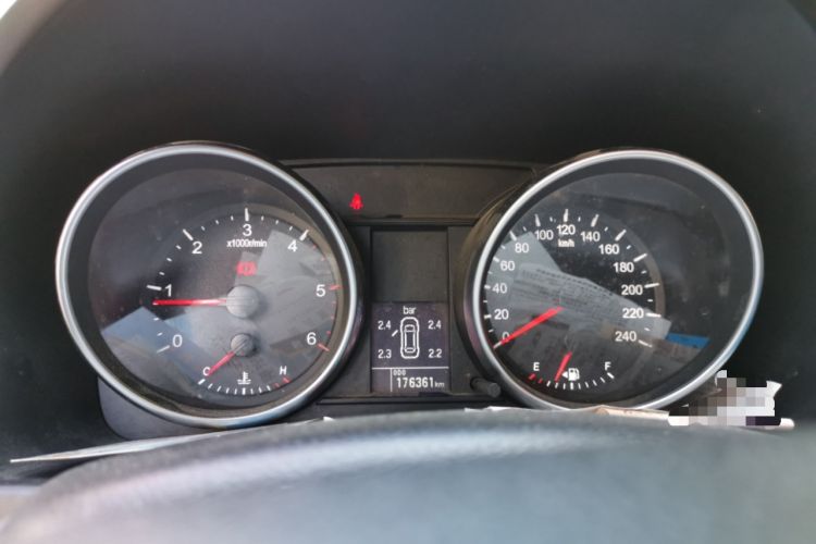 Used Haval H6 2016 Upgraded Model 2.0T Diesel Manual 4x4 Prestige Version China IV Instrument Cluster