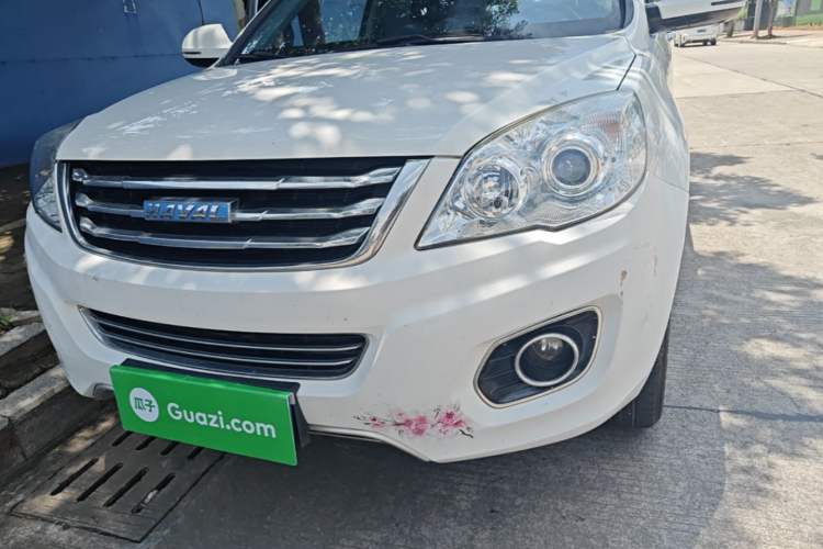 Used Haval H6 2016 Upgraded Model 1.5T Manual Two-Wheel Drive Urban Version Left Front Headlight