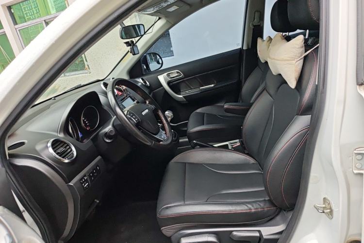 Used Haval H6 2016 Upgraded Model 1.5T Automatic Two-Wheel Drive Elite Version Left Front Seat