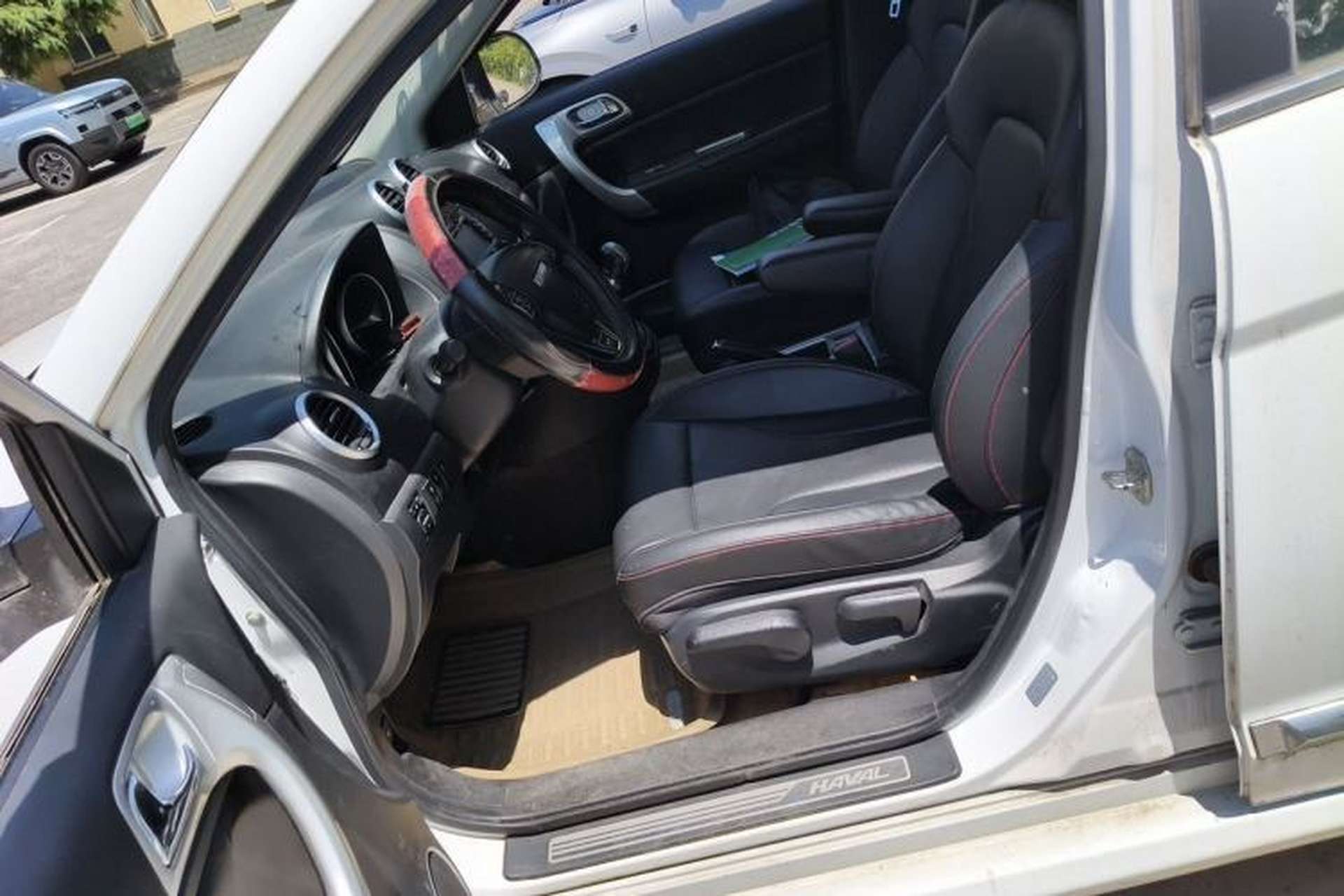 Used Haval H6 2016 Upgraded Model 1.5T Manual Two-Wheel Drive Elite Version Left Front Seat
