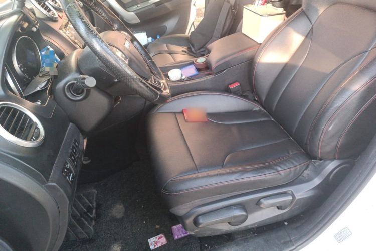 Used Haval H6 2016 Upgraded Model 1.5T Automatic Two-Wheel Drive Elite Version Left Front Seat