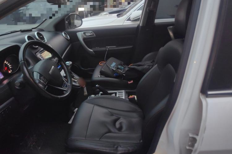 Used Haval H6 2016 Upgraded Model 1.5T Automatic Two-Wheel Drive Elite Version Left Front Seat