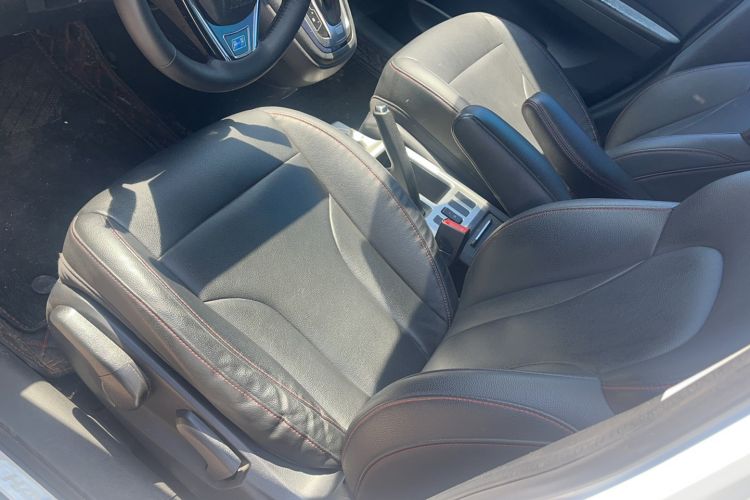 Used Haval H6 2016 Upgraded Model 1.5T Automatic Two-Wheel Drive Elite Version Left Front Seat