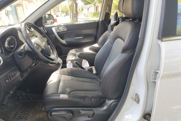 Used Haval H6 2016 Upgraded Model 1.5T Automatic Two-Wheel Drive Elite Version Left Front Seat