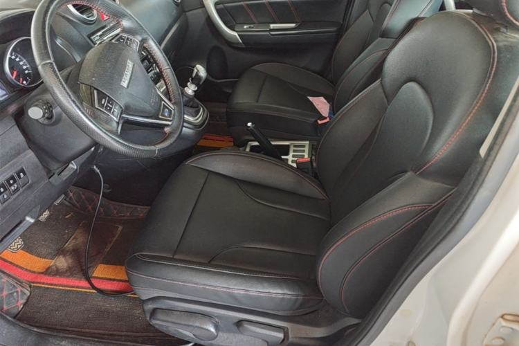 Used Haval H6 2016 Upgraded Model 1.5T Manual Two-Wheel Drive Elite Version Left Front Seat