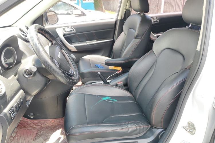 Used Haval H6 2016 Upgraded Model 1.5T Manual Two-Wheel Drive Elite Version Left Front Seat
