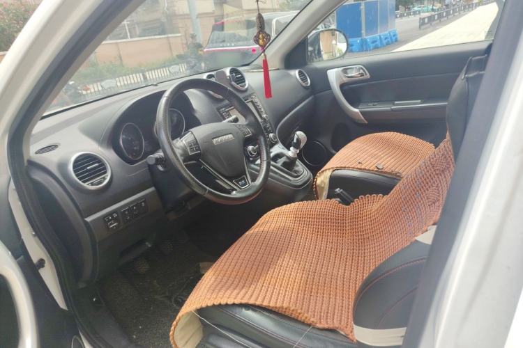 Used Haval H6 2016 Upgraded Model 1.5T Manual Two-Wheel Drive Elite Version Left Front Seat