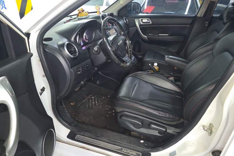 Used Haval H6 2016 Upgraded Model 1.5T Automatic Two-Wheel Drive Elite Version Left Front Seat