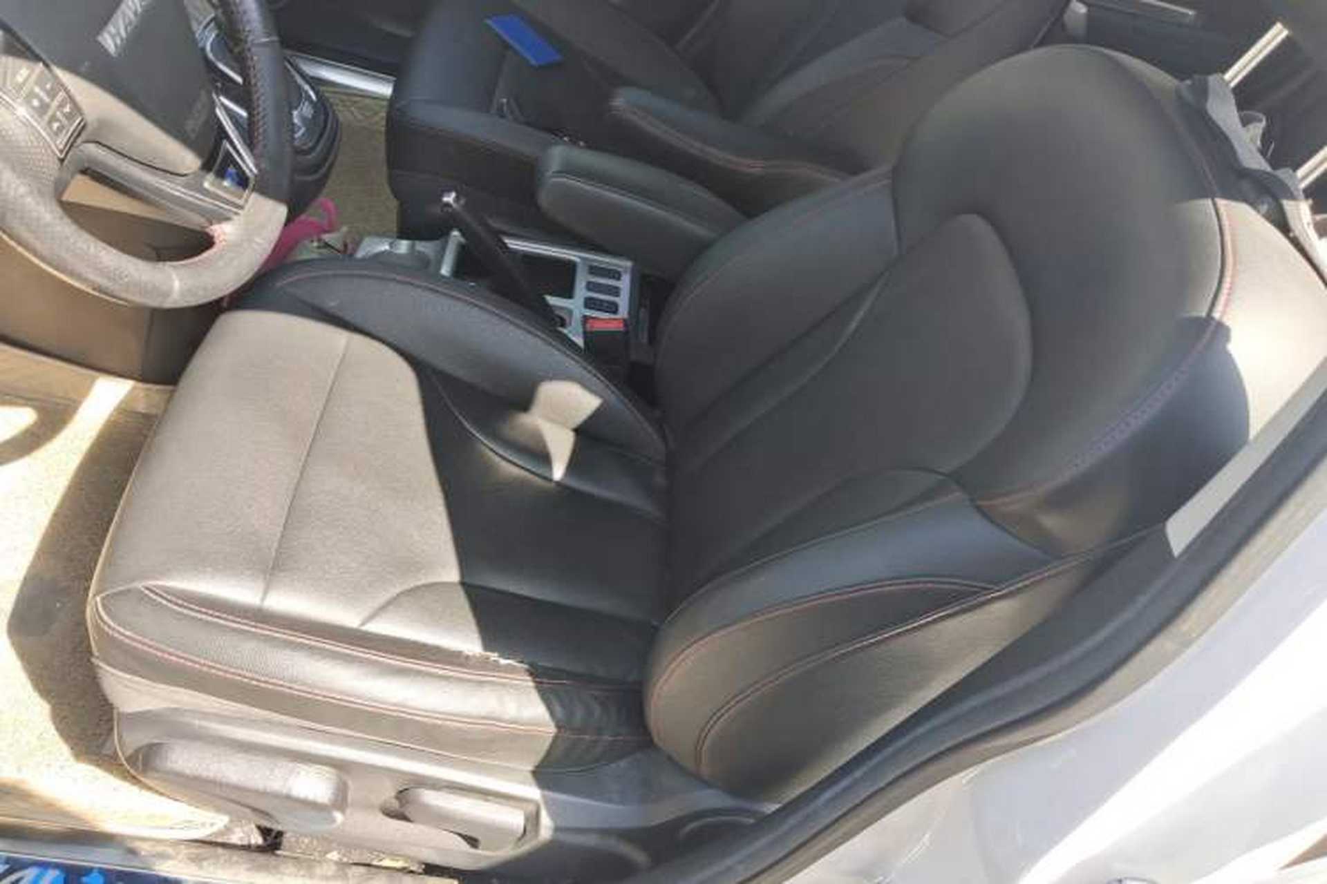Used Haval H6 2016 Upgraded Model 1.5T Automatic Two-Wheel Drive Elite Version Left Front Seat