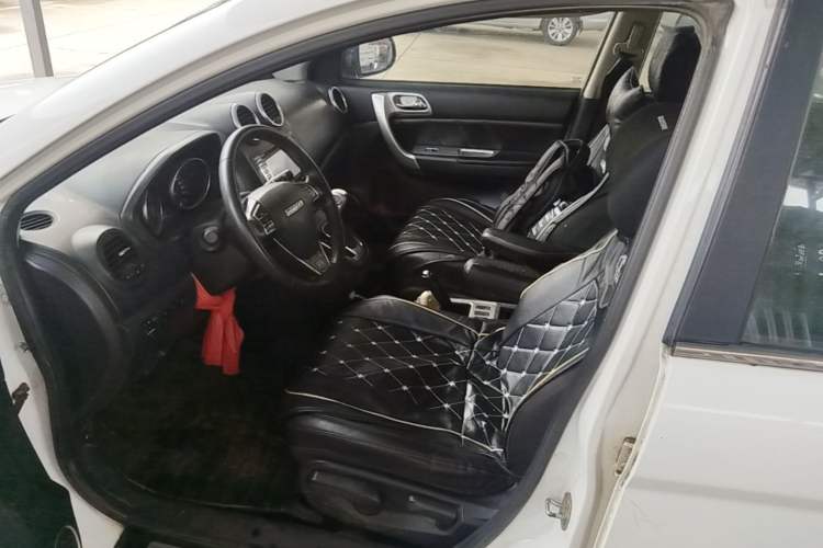 Used Haval H6 2016 Upgraded Model 1.5T Automatic Two-Wheel Drive Elite Version Left Front Seat
