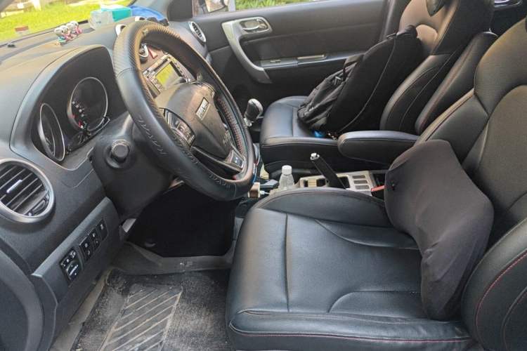 Used Haval H6 2016 Upgraded Model 1.5T Manual Two-Wheel Drive Elite Version Left Front Seat