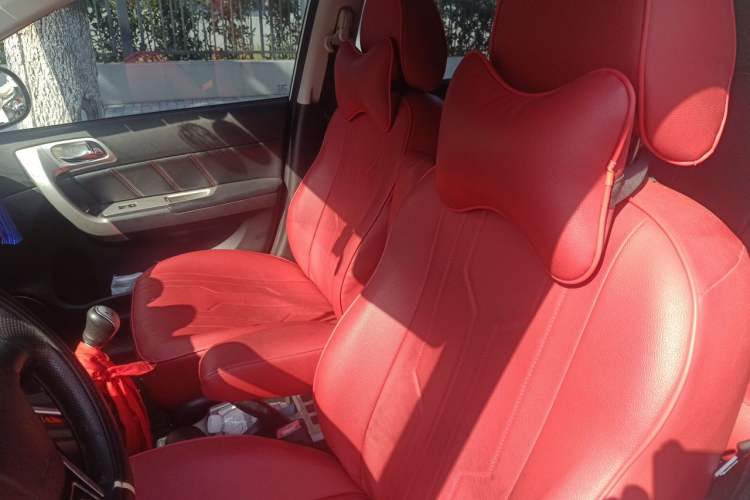 Used Haval H6 2016 Upgraded Model 1.5T Manual Two-Wheel Drive Value Edition Left Front Seat