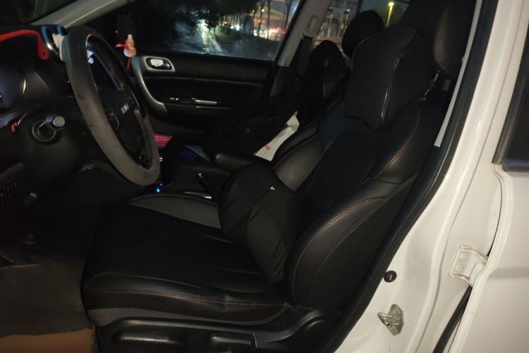 Used Haval H6 2016 Upgraded Model 1.5T Automatic Two-Wheel Drive Elite Version Left Front Seat