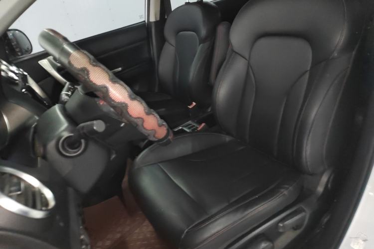 Used Haval H6 2016 Upgraded Model 1.5T Automatic Two-Wheel Drive Elite Version Left Front Seat