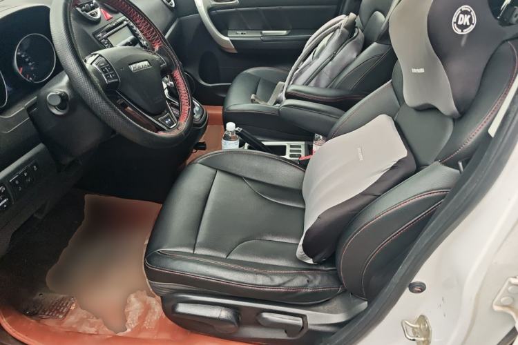 Used Haval H6 2016 Upgraded Model 1.5T Automatic Two-Wheel Drive Elite Version Left Front Seat