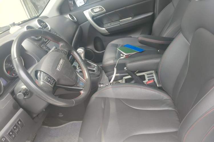 Used Haval H6 2016 Upgraded Model 1.5T Automatic Two-Wheel Drive Elite Version Left Front Seat