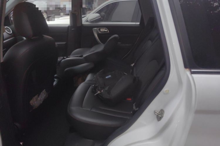 Used Haval H6 2016 Upgraded Model 1.5T Automatic Two-Wheel Drive Elite Version Left Rear Seat