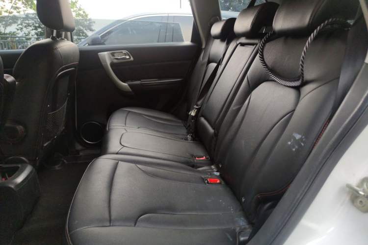 Used Haval H6 2016 Upgraded Model 1.5T Automatic Two-Wheel Drive Elite Version Left Rear Seat