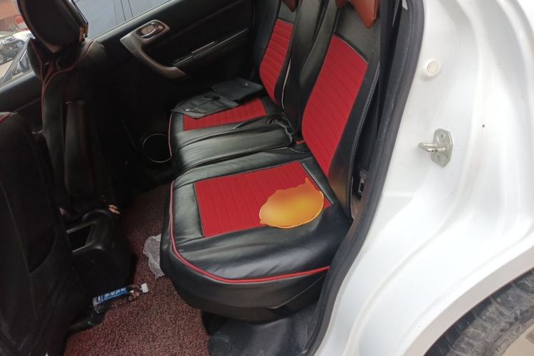 Used Haval H6 2016 Upgraded Model 1.5T Manual Two-Wheel Drive Elite Version Left Rear Seat
