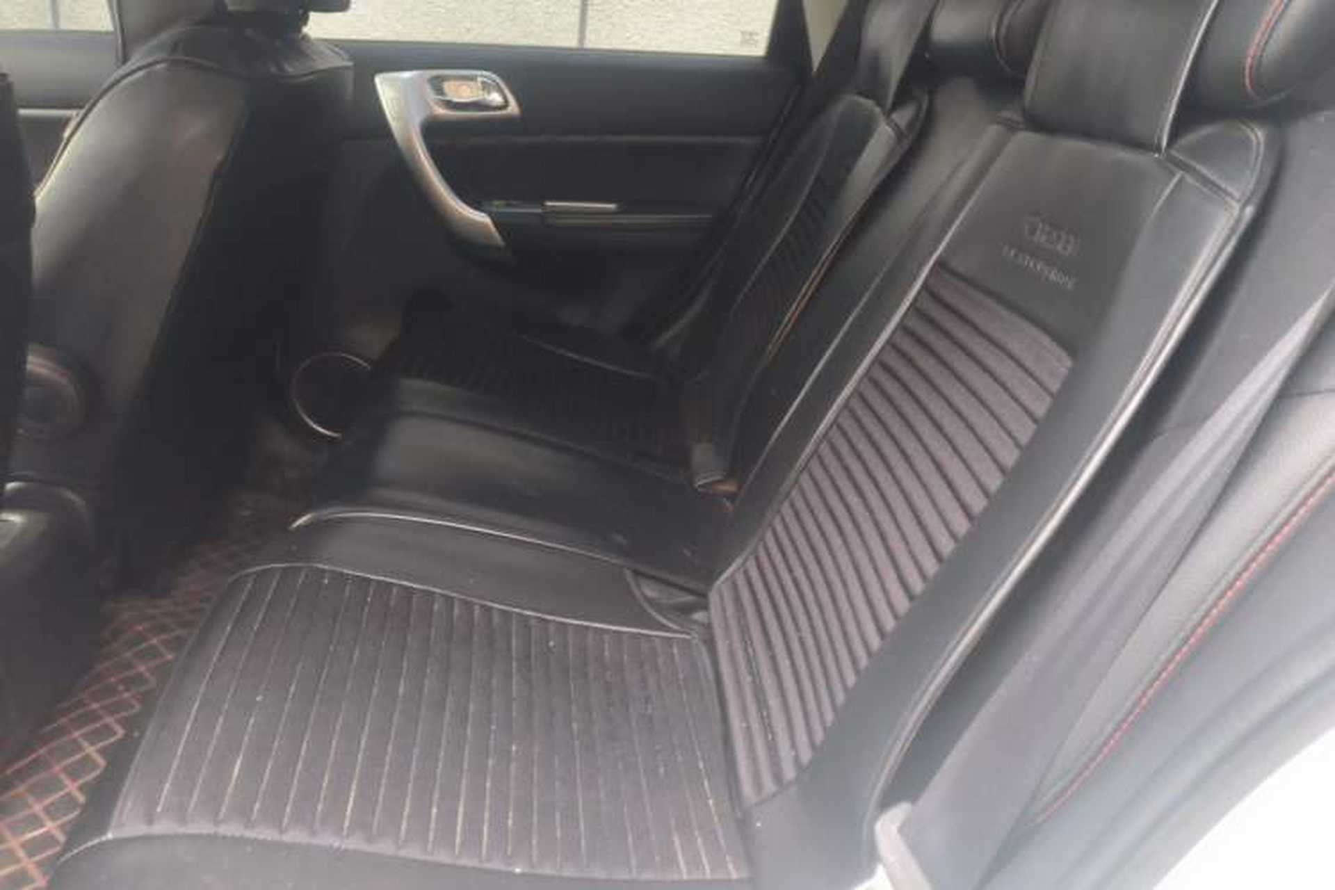 Used Haval H6 2016 Upgraded Model 1.5T Manual Two-Wheel Drive Elite Version Left Rear Seat