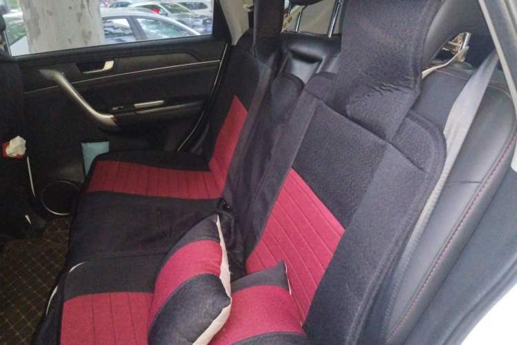 Used Haval H6 2016 Upgraded Model 1.5T Automatic Two-Wheel Drive Elite Version Left Rear Seat
