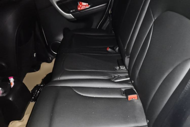 Used Haval H6 2016 Upgraded Model 1.5T Automatic Two-Wheel Drive Elite Version Left Rear Seat