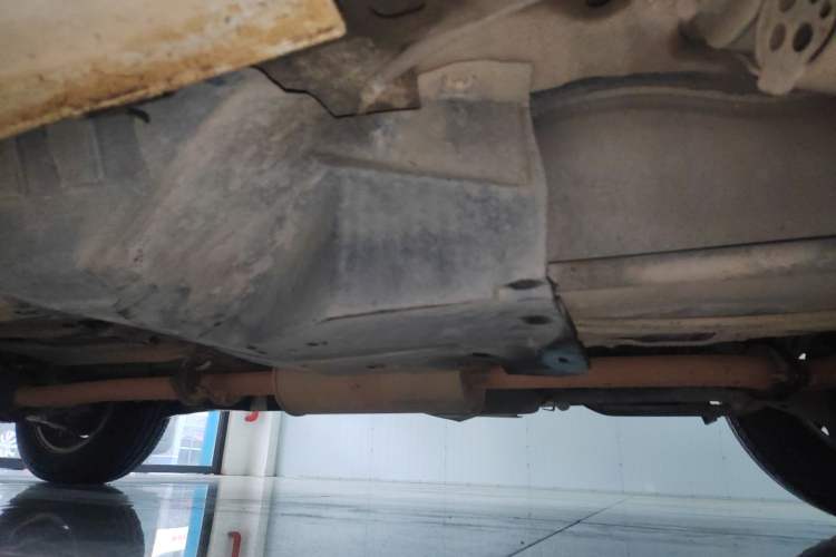 Used Haval H6 2016 Upgraded Model 1.5T Automatic Two-Wheel Drive Elite Version Left Side Sill