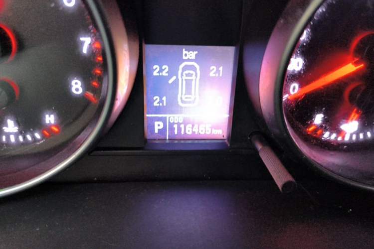 Used Haval H6 2016 Upgraded Model 1.5T Automatic Two-Wheel Drive Elite Version Odometer Close Up