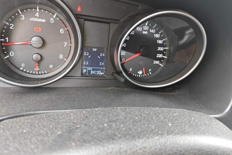 Used Haval H6 2016 Upgraded Model 1.5T Automatic Two-Wheel Drive Elite Version Odometer Close Up