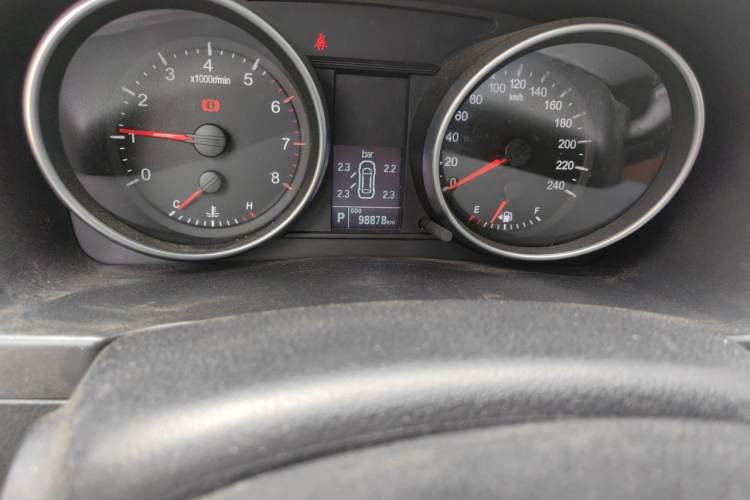 Used Haval H6 2016 Upgraded Model 1.5T Automatic Two-Wheel Drive Elite Version Odometer Close Up