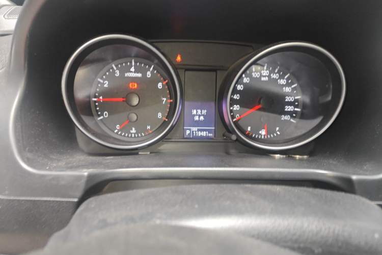 Used Haval H6 2016 Upgraded Model 1.5T Automatic Two-Wheel Drive Elite Version Odometer Close Up