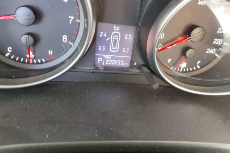 Used Haval H6 2016 Upgraded Model 1.5T Automatic Two-Wheel Drive Elite Version Odometer Close Up