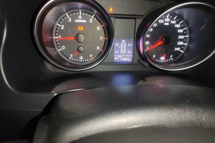 Used Haval H6 2016 Upgraded Model 1.5T Automatic Two-Wheel Drive Elite Version Odometer Close Up