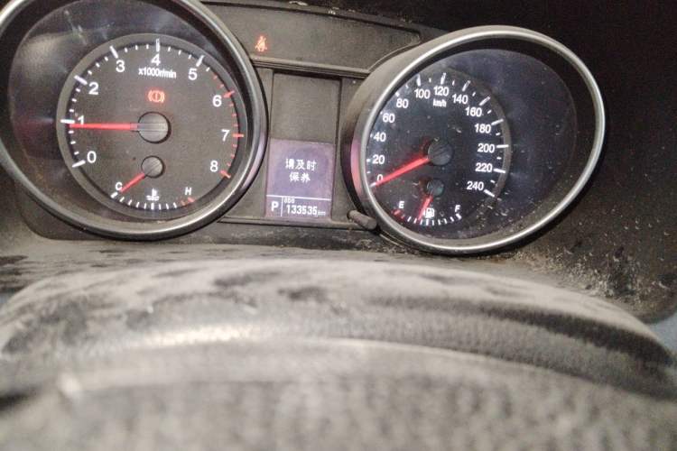 Used Haval H6 2016 Upgraded Model 1.5T Automatic Two-Wheel Drive Elite Version Odometer Close Up