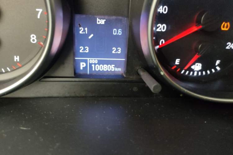 Used Haval H6 2016 Upgraded Model 1.5T Automatic Two-Wheel Drive Elite Version Odometer Close Up