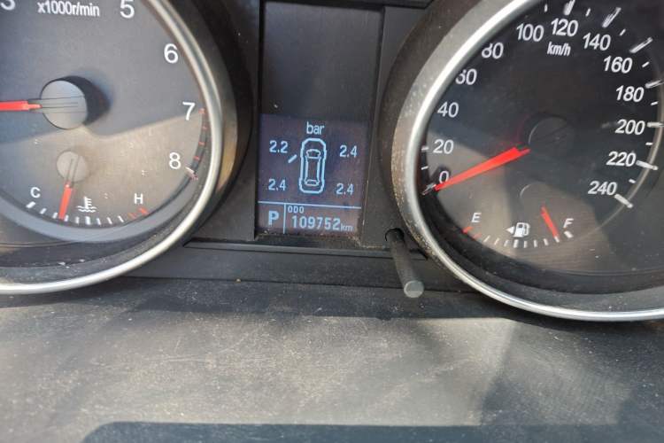 Used Haval H6 2016 Upgraded Model 1.5T Automatic Two-Wheel Drive Elite Version Odometer Close Up