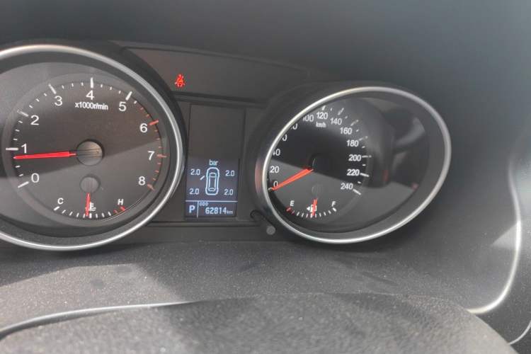 Used Haval H6 2016 Upgraded Model 1.5T Automatic Two-Wheel Drive Elite Version Odometer Close Up