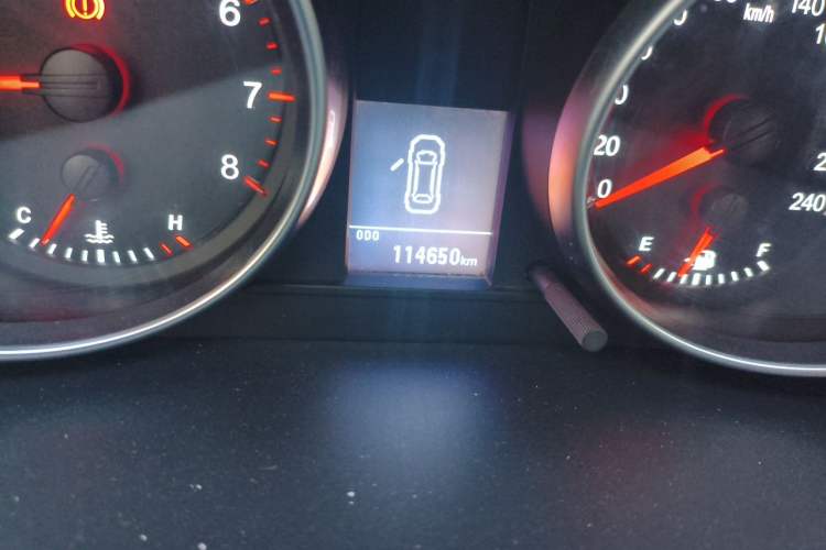 Used Haval H6 2016 Upgraded Model 1.5T Manual Two-Wheel Drive Value Edition Odometer Close Up